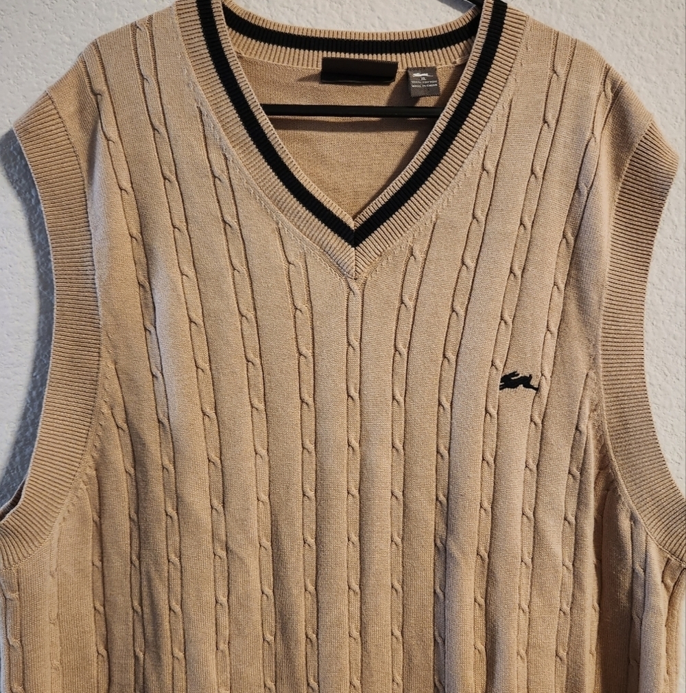 A. Tiziano Men’s pullover vest size XL